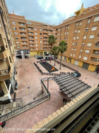 Vivienda bien cuidada en el centro de Sagunto junto ambulatorio - VALENCIA