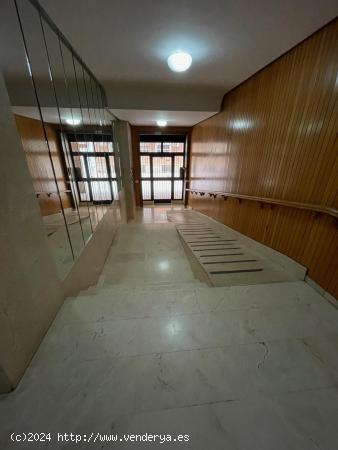 Vivienda bien cuidada en el centro de Sagunto junto ambulatorio - VALENCIA