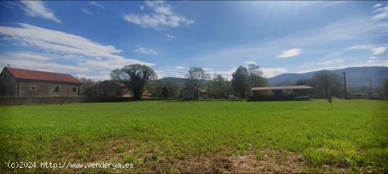 TERRENO URBANIZABLE EN BARCENA DE CARRIEDO - CANTABRIA