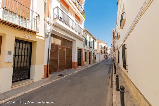  SOLAR EN VENTA EN EL CENTRO DE ANTEQUERA - MALAGA 