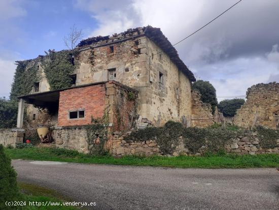 CASA DE PIEDRA CON TERRENO EN HERADA- SOBA (CANTABRIA) - CANTABRIA