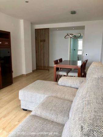 Vivienda luminosa con plaza de garaje - VALENCIA