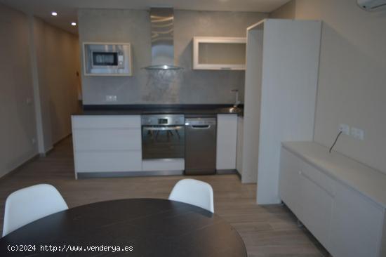  ESTUDIO REFORMADO EN ZONA PLAYA - TARRAGONA 