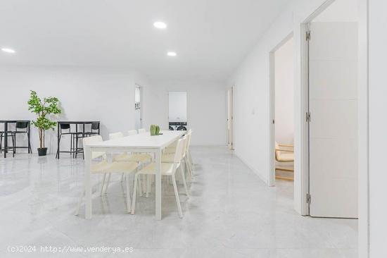 Habitaciones de lujo en un piso señorial completamente equipado desde 230 € - CASTELLON