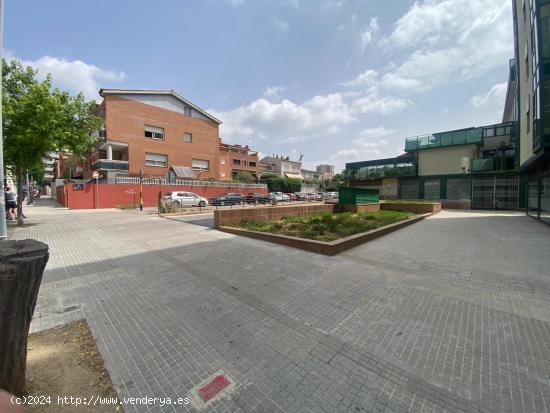 SE VENDE PLAZA DE APARCAMIENTO EN TERRASSA, ZONA ESPORTIVA - BARCELONA