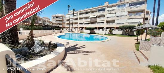 PRECIOSO ADOSADO CON GARAJE, PISCINA, TERRAZA Y TRASTERO - ALICANTE