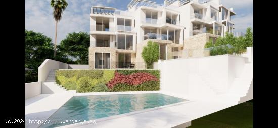  Casas adosadas y pareadas a estrenar, terraza amplia, vistas al mar, piscina comunitaria - MALAGA 