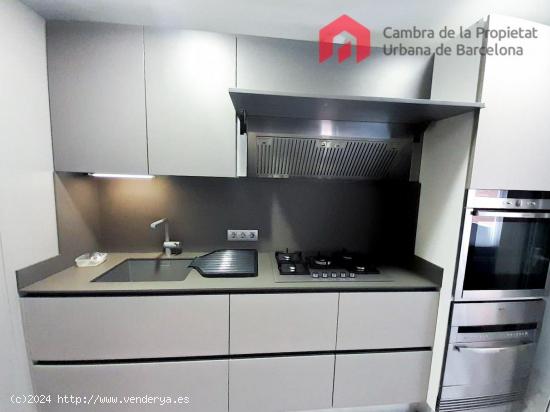 Vivienda de 4 dormitorios cerca de Plaza Lesseps - BARCELONA