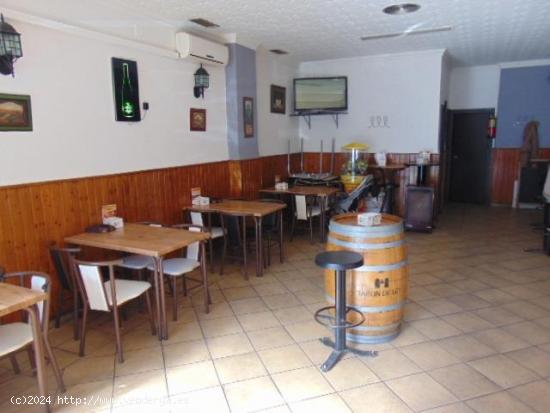  BAR EN VENTA EN LA CHANA - GRANADA 