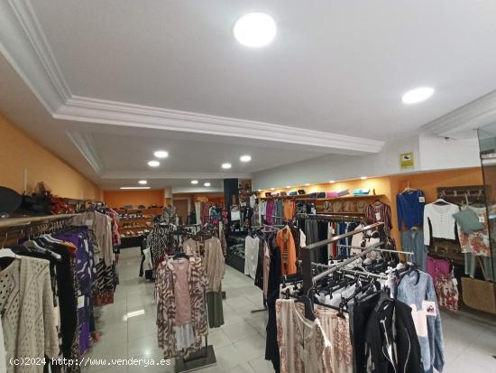 SE TRASPASA COMERCIO DE ROPA!! - ALICANTE