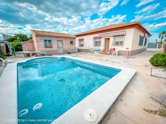  FANTASTICA CASA CON TERRENO EN LA GOLONDRINA - CORDOBA 