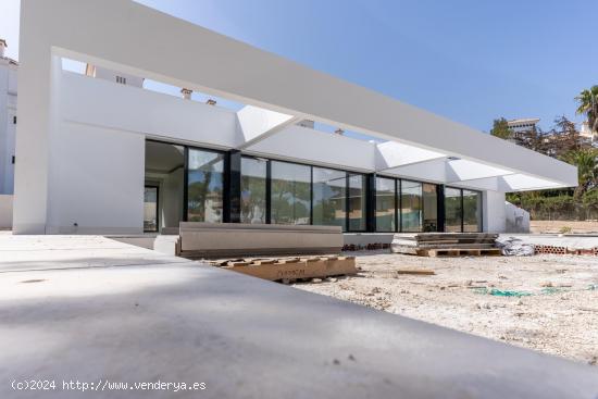 VILLA DE OBRA NUEVA EN LAS FILIPINAS - ALICANTE