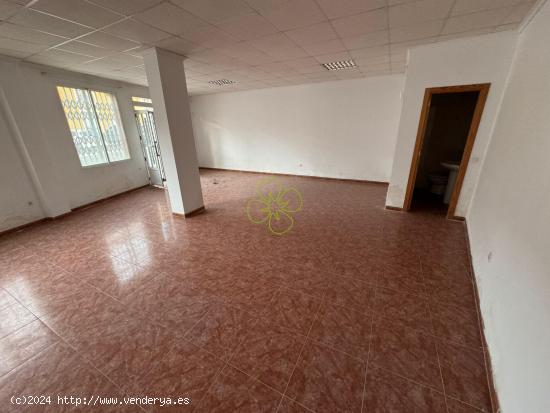 Venta de Local comercial en Macael (Almería) - ALMERIA