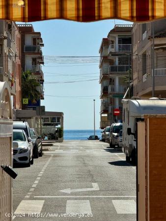 EXCELENTE PRECIO! BUNGALOW CON AMPLIA TERRAZA Y VISTAS FRONTALES AL MAR  - ALICANTE