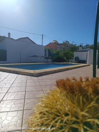 ¡Casa independiente con piscina y parcela en La Jara, cerca de Denia! - ALICANTE