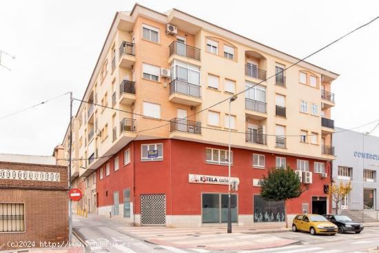 Local en venta en c. aguilas, 8, Yecla, Murcia - MURCIA