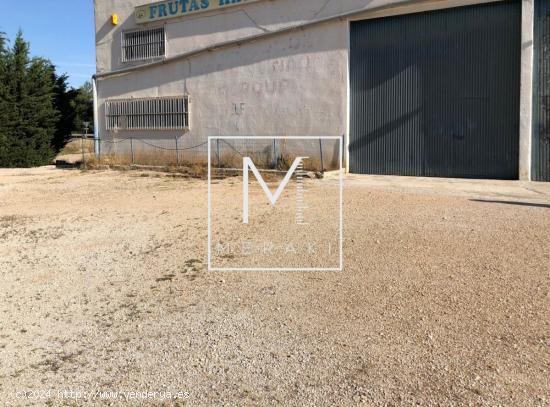 NAVE INDUSTRIAL EN VENTA O ALQUILER - ALBACETE