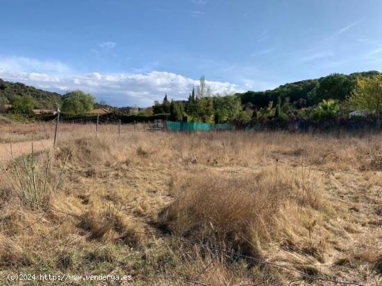 ZONA TRASSIERRA - Parcela de terreno de 1.000 m2 con pozo comunitario. - CORDOBA