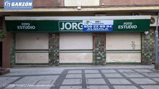  Gran local en Alquiler en Reyes Católicos - ALMERIA 