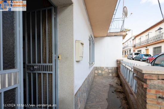 CASA A REFORMAR EN EL CENTRO DE ALFACAR - GRANADA