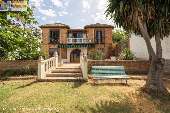  Magnifica finca de 15 ha. con Casa Cortijo  Los Carmencillos  en Aynadamar - GRANADA 