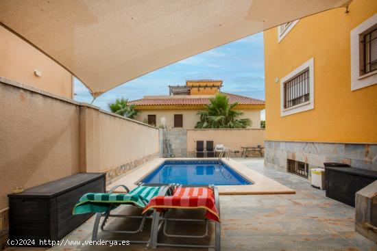 Tu chalet definitivo en Puerto de Mazarrón - MURCIA