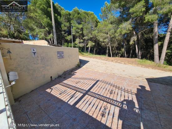 CHALET CON PISCINA EN CASTELLO DE RUGAT - VALENCIA