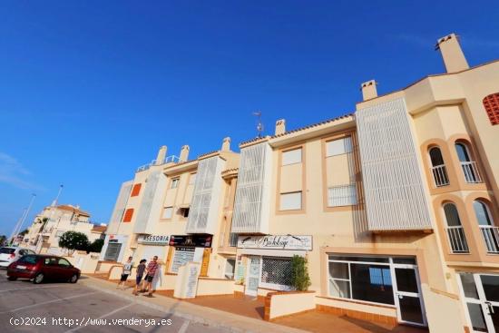 Local comercial en una ubicacion privilegiada en Aguamarina (Cabo Roig) - ALICANTE