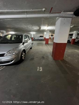  OPORTUNIDAD PARCELA DE GARAJE PARA COCHE PEQUEÑO EN DEUSTO! - VIZCAYA 