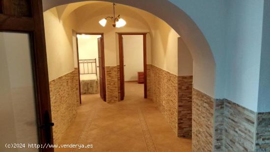 Vivienda en planta baja en excelente ubicación en Montanchez - CACERES