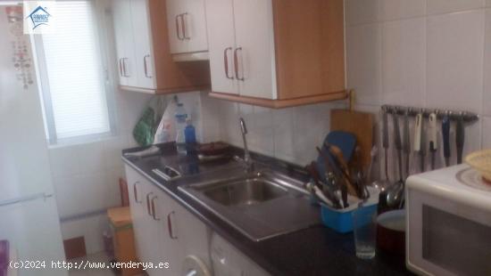 Oportunidad de apartamento equipado con garaje, trastero y piscina comunitaria - CACERES