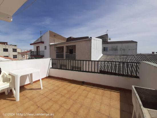  Casa en venta de pueblo en Torreorgaz - CACERES 