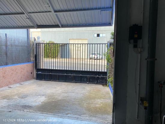  NAVE INDUSTRIAL EN VENTA EN POLIGONO CABEZO BEAZA - MURCIA 