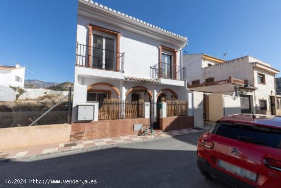  VENTA DE BONITA CASA EN MELEGIS - GRANADA 