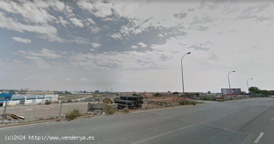 VENTA DE SUELO URBANO SIN EDIFICAR EN LA ZONA DE LOS MOLINOS - PL UE-MNO-05/180 Suelo - ALMERIA