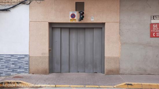 OPORTUNIDAD, SE VENDEN ULTIMAS PLAZAS DE GARAJE C/VALENCIA 2 - MURCIA