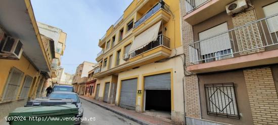 OPORTUNIDAD SE VENDE ESTUPENDO LOCAL EN CALLE FLORIDABLANCA. - MURCIA