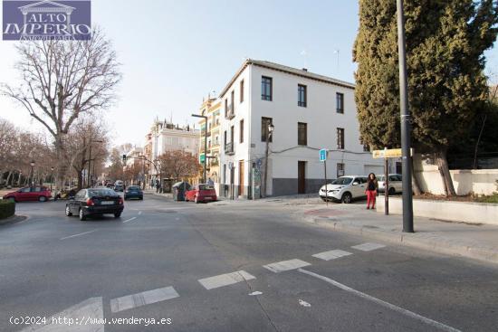 PASEO BOMBA / ESCORIAZA - GRANADA