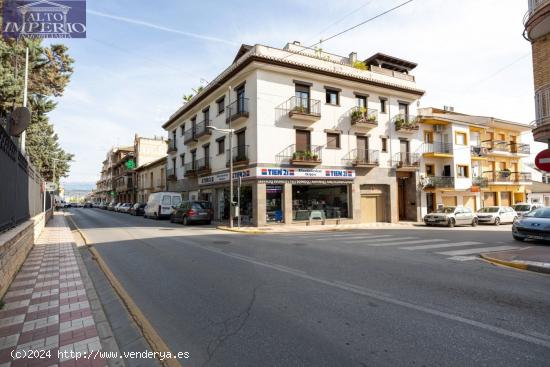 Oportunidad. Plazas de garaje en venta en pleno centro de  Albolote. Junto parada de  Metro - GRANAD