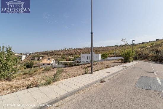 Parcela en los Altos de La Zubia - GRANADA