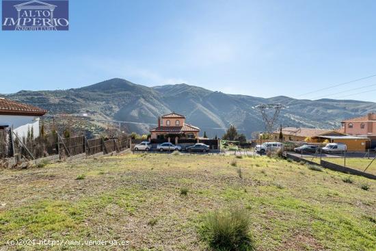 Magnífico solar de 600 m2 con vistas despejadas para el resto de tu vida en la casa de tus sueños!