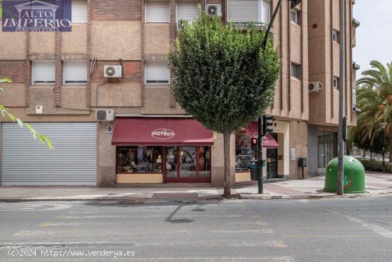  Local comercial en Doctor Alejandro Otero - GRANADA 