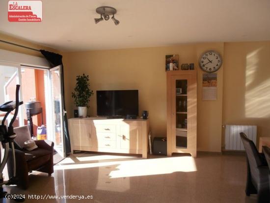 Magnifico atico duplex en zona centrica, SIN AMUEBLAR - ALICANTE