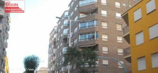 Se vende magnifico piso 115 m2 en AV Constitucion, Novelda. - ALICANTE