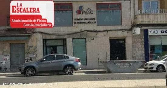 Se vende magnifico local a pie de calle 296 m2, AV Aguilera - ALICANTE