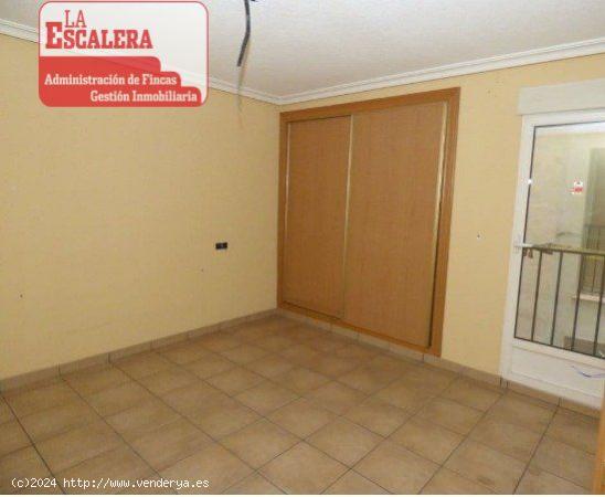 Piso con ascensor, 104m2, 3 dormitorios - ALICANTE