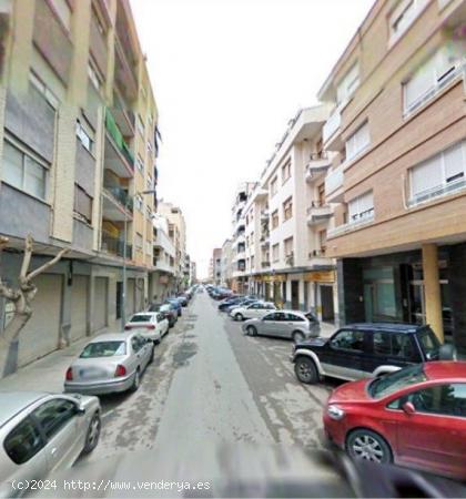 Local comercial en planta baja 394m2, bien situado - ALICANTE