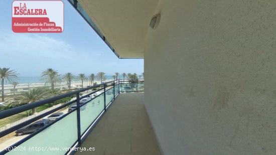 A PIE DE PLAYA, piso con ascensor, piscina y jardín - ALICANTE