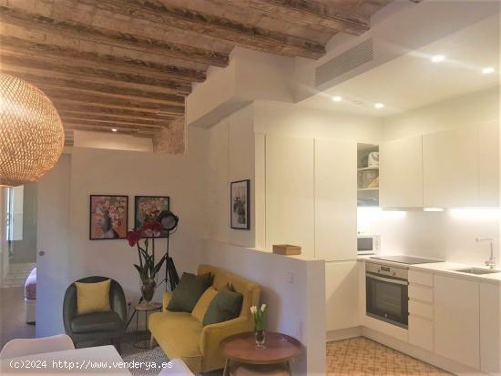 Precioso apartamento en alquiler en el Gòtic - BARCELONA