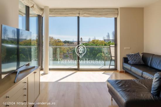 Piso esquinero con vistas despejadas a la venta en Can Pei - BARCELONA